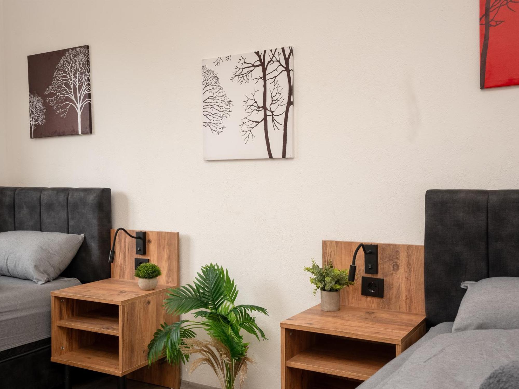 Serviceroom24 - Apartment 4 In Herten Wlan - Smart-Tv - 24-7 Check-In Und Kueche ภายนอก รูปภาพ