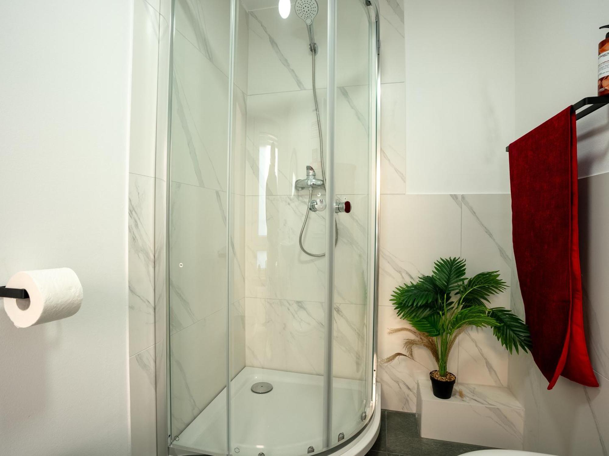 Serviceroom24 - Apartment 4 In Herten Wlan - Smart-Tv - 24-7 Check-In Und Kueche ภายนอก รูปภาพ